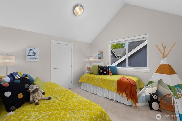 221 1st Place NE, Issaquah, WA 98027