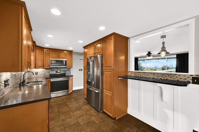 233 W 5200 S, Washington Terrace, UT 84405