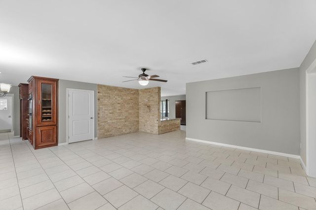 1109 Becker Street, Channelview, TX 77530