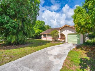 2395 8th Avenue SW, Vero Beach, FL 32962