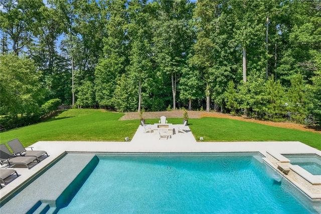 4540 Hawthorne Court, Milton, GA 30004