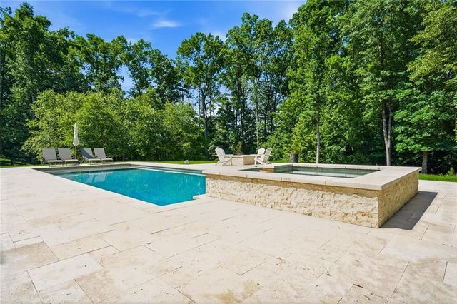 4540 Hawthorne Court, Milton, GA 30004