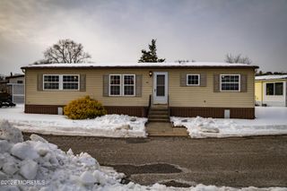 115 Douglas Drive, Jackson, NJ 08527