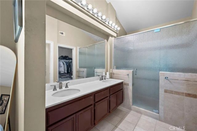 497 Bannister Way B, Simi Valley, CA 93065