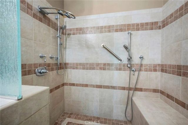 497 Bannister Way B, Simi Valley, CA 93065