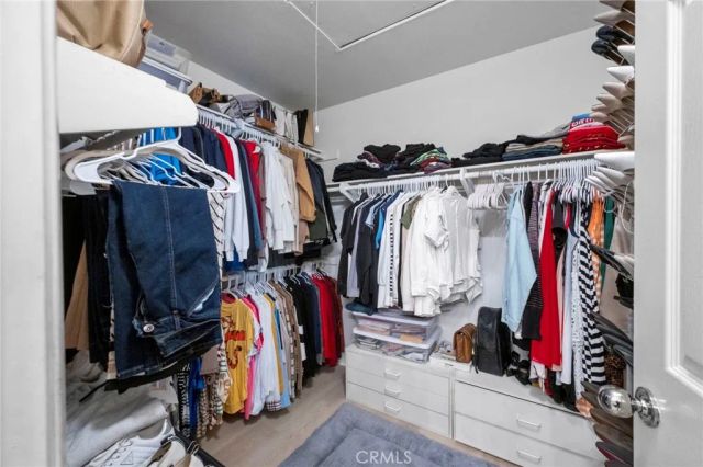 497 Bannister Way B, Simi Valley, CA 93065