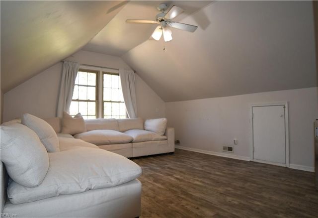 4614 High ST W, Portsmouth, VA 23703