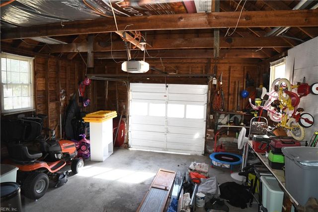 4614 High ST W, Portsmouth, VA 23703