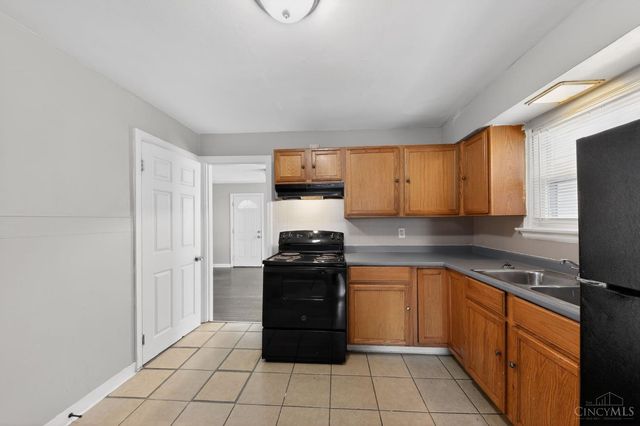 1631 Goodman Avenue, North College Hill, OH 45239