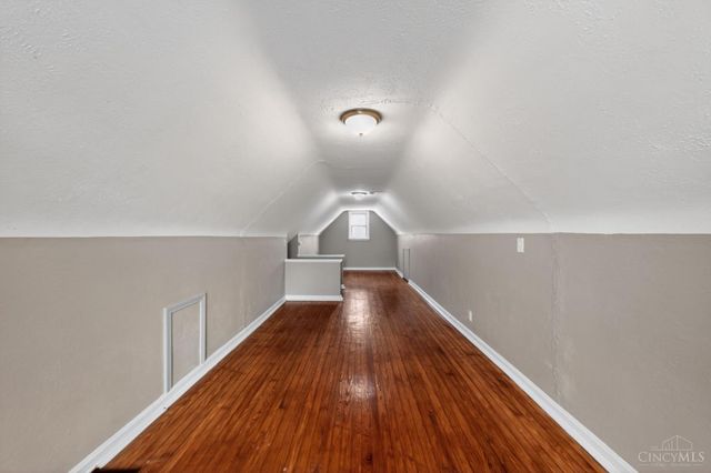 1631 Goodman Avenue, North College Hill, OH 45239