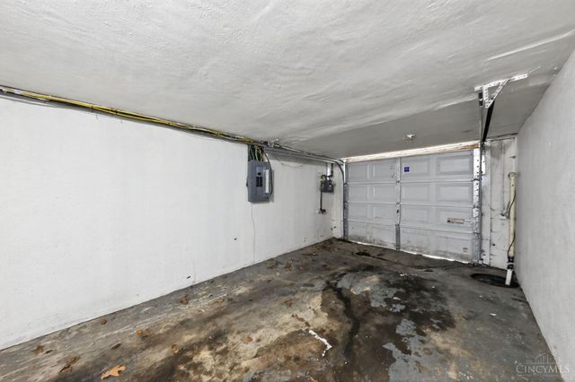 1631 Goodman Avenue, North College Hill, OH 45239