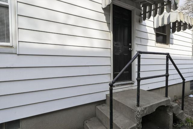 1631 Goodman Avenue, North College Hill, OH 45239