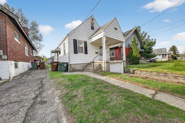 1631 Goodman Avenue, North College Hill, OH 45239