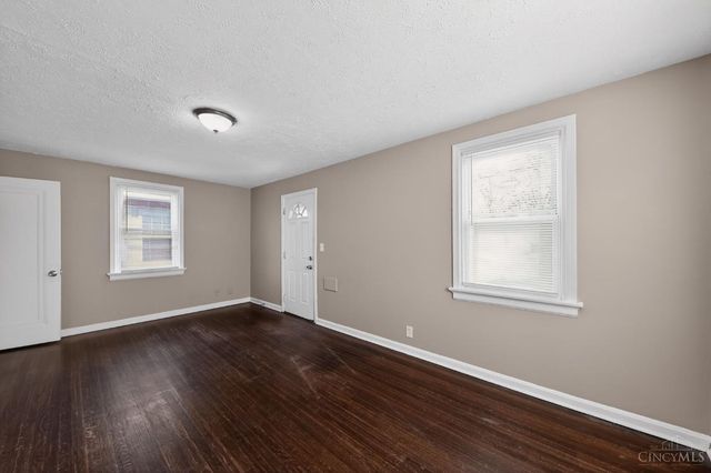 1631 Goodman Avenue, North College Hill, OH 45239