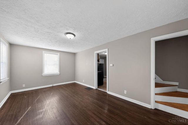 1631 Goodman Avenue, North College Hill, OH 45239