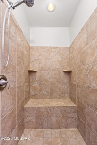 12928 N Shell Traders Court, Oro Valley, AZ 85755