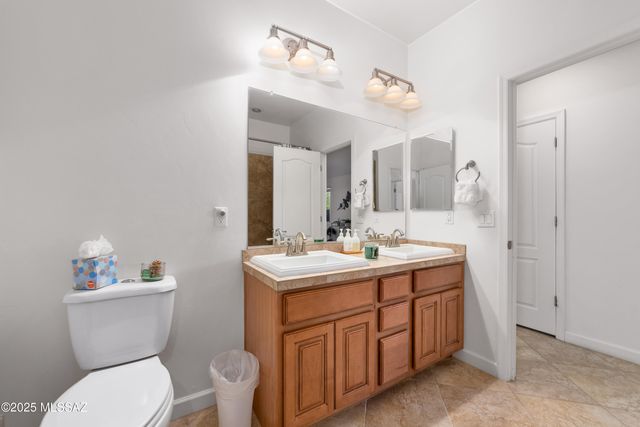 12928 N Shell Traders Court, Oro Valley, AZ 85755