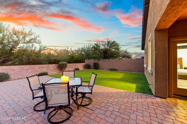 12928 N Shell Traders Court, Oro Valley, AZ 85755