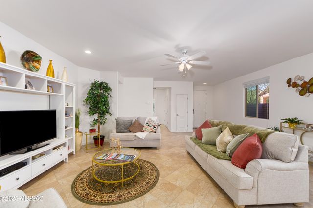 12928 N Shell Traders Court, Oro Valley, AZ 85755