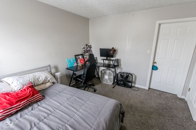 4536 Ringstead Way, Indianapolis, IN 46235