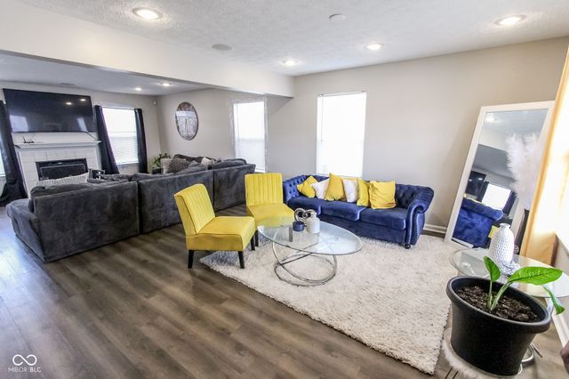 4536 Ringstead Way, Indianapolis, IN 46235