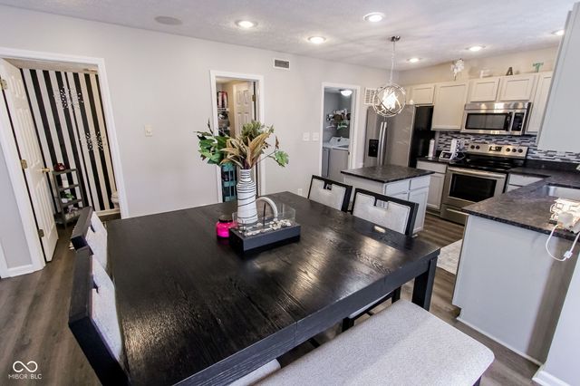 4536 Ringstead Way, Indianapolis, IN 46235