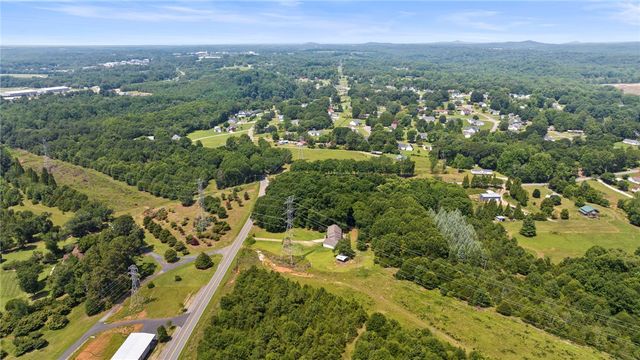 721 Latham Road, Easley, SC 29640