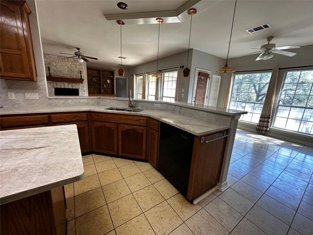 13615 Copperleaf TRL, Manchaca, TX 78652