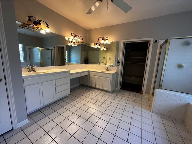 13615 Copperleaf TRL, Manchaca, TX 78652