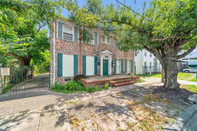 1939 Richmond Avenue 2, Houston, TX 77098