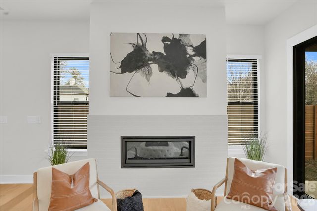 313 E Peterson Drive, Charlotte, NC 28217