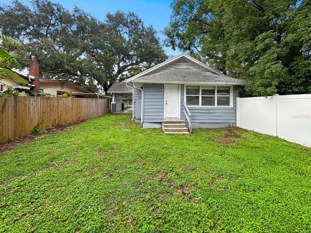 1718 LAVON STREET, Lakeland, FL 33805