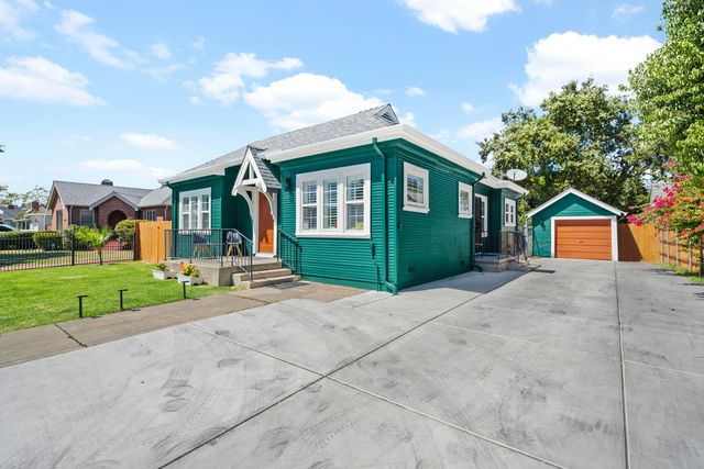 1515 W Harding Way, Stockton, CA 95203