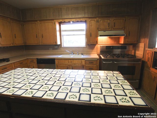 8811 FM 471, San Antonio, TX 78253