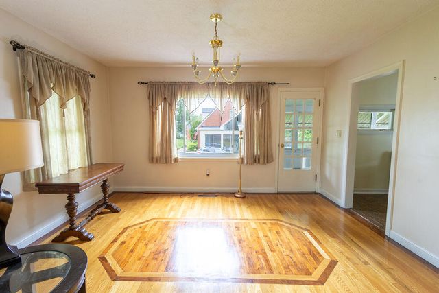 27 Hampton Avenue, Winchester, KY 40391
