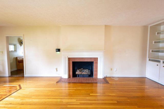 27 Hampton Avenue, Winchester, KY 40391