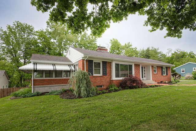 27 Hampton Avenue, Winchester, KY 40391