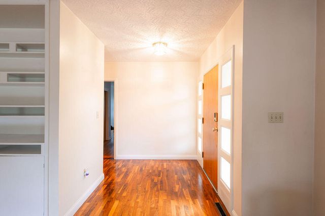 27 Hampton Avenue, Winchester, KY 40391