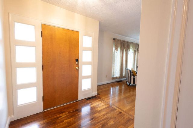 27 Hampton Avenue, Winchester, KY 40391