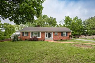 27 Hampton Avenue, Winchester, KY 40391