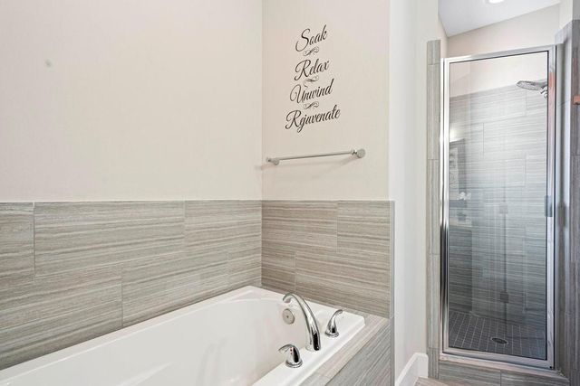 955 Saint Augustine Street, Houston, TX 77023