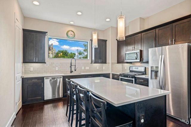 955 Saint Augustine Street, Houston, TX 77023