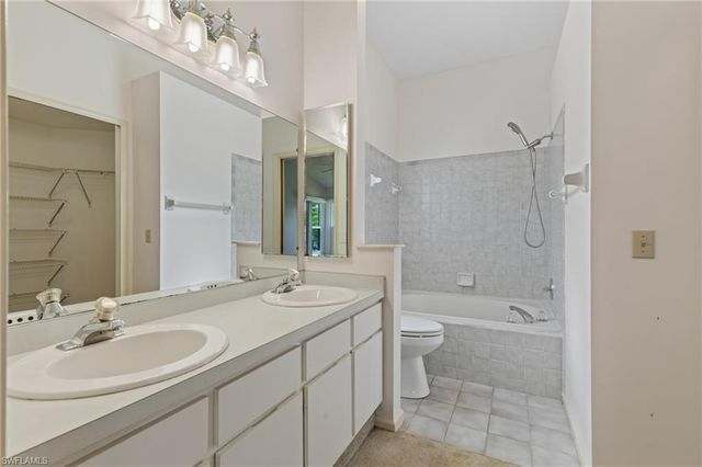 3657 Kent DR, Naples, FL 34112