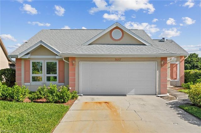 3657 Kent DR, Naples, FL 34112