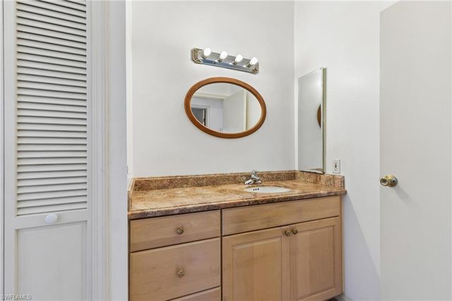 3657 Kent DR, Naples, FL 34112