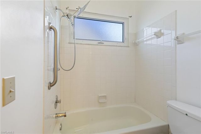 3657 Kent DR, Naples, FL 34112