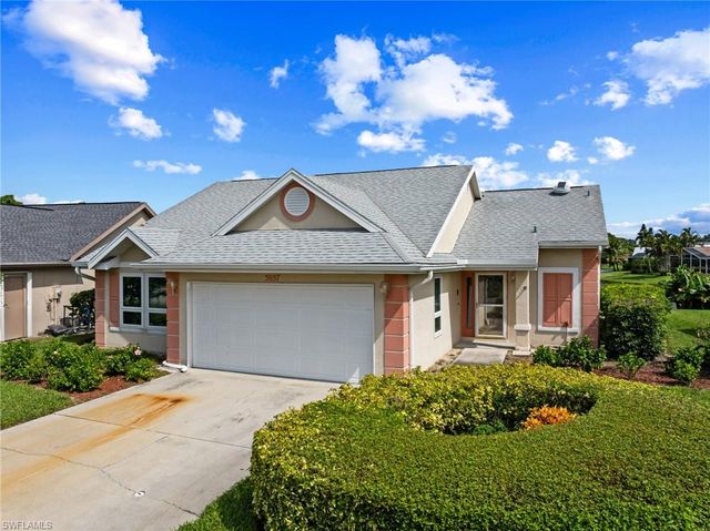 3657 Kent DR, Naples, FL 34112