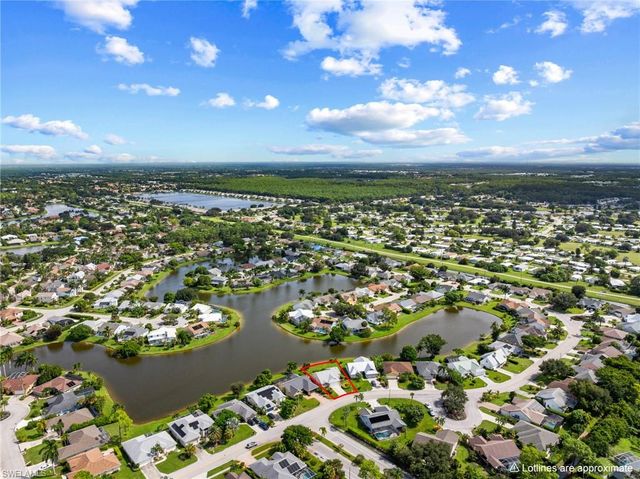 3657 Kent DR, Naples, FL 34112