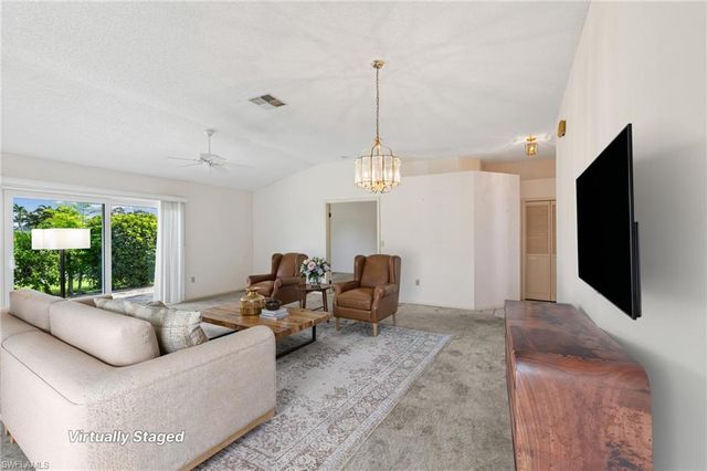 3657 Kent DR, Naples, FL 34112