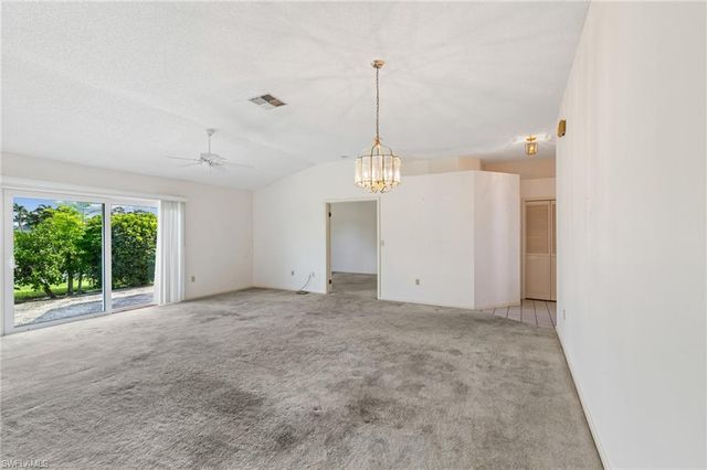 3657 Kent DR, Naples, FL 34112